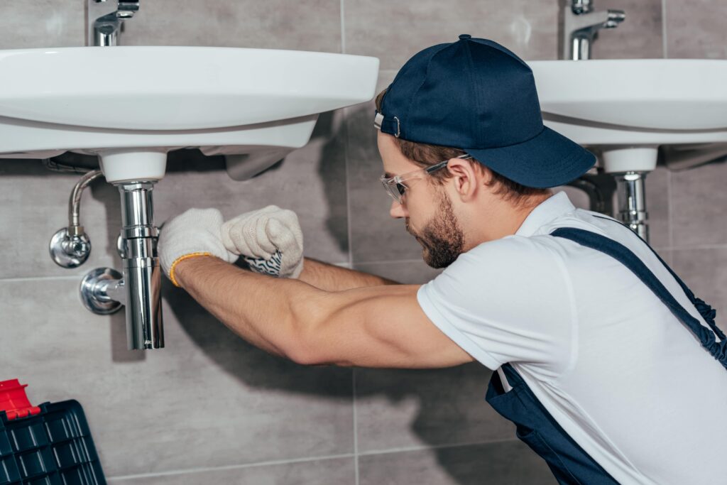 Waterleiding vervangen want de leidingen waren niet meer goed